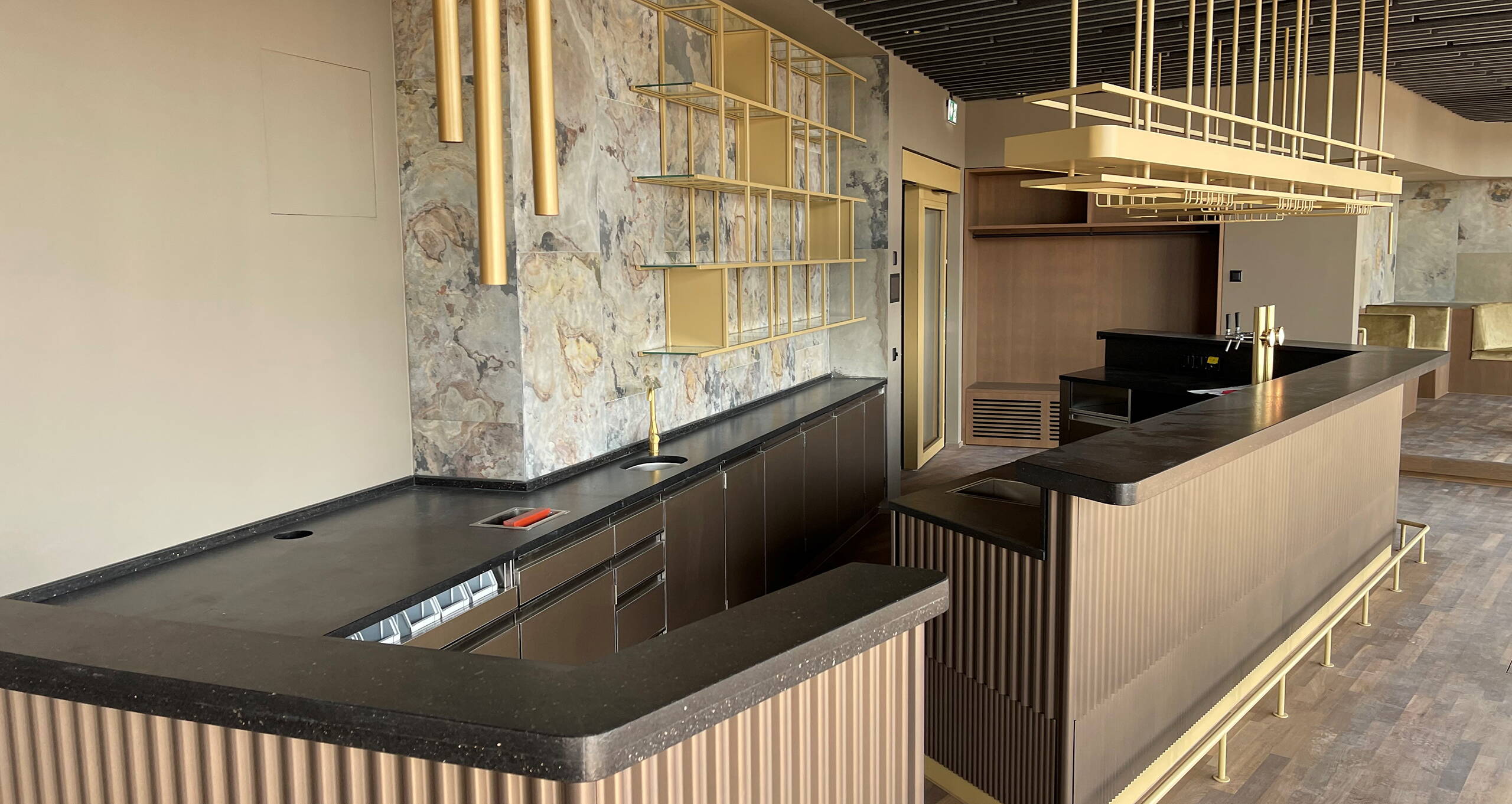 Gastro-Einrichtungen BäreTower Ostermundigen