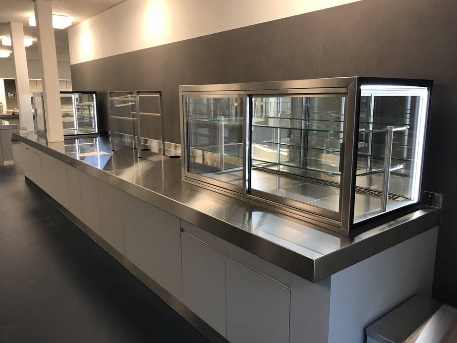 Gastroeinrichtungen Schmocker AG Interlaken – Kantonsschule Rychenberg Winterthur