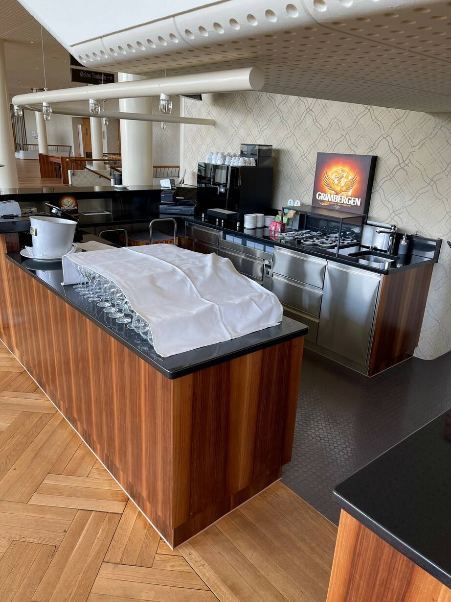 Gastroeinrichtungen Schmocker AG Interlaken – Kongresshaus und Tonhalle Zürich